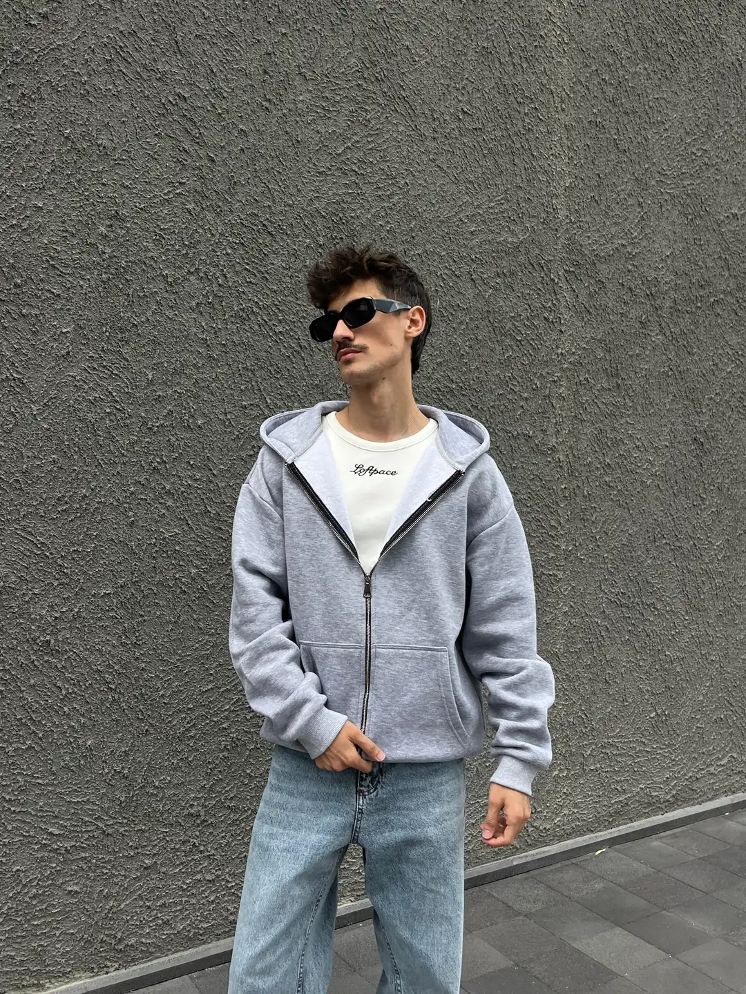 Ürün görseli: Gri Oversize Zip Hoodie