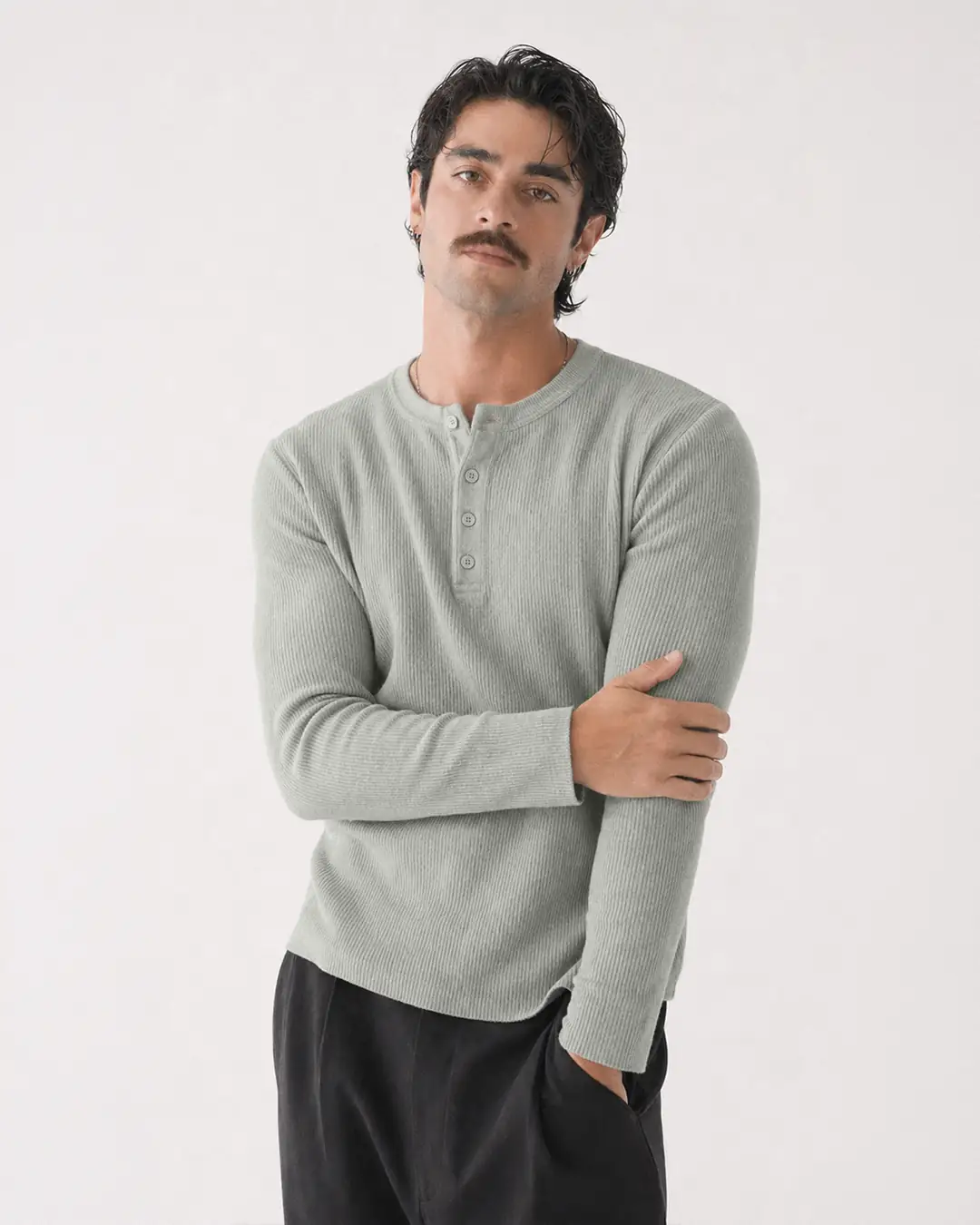 Ürün görseli: Uzun kollu henley slim fit tişört - Haki