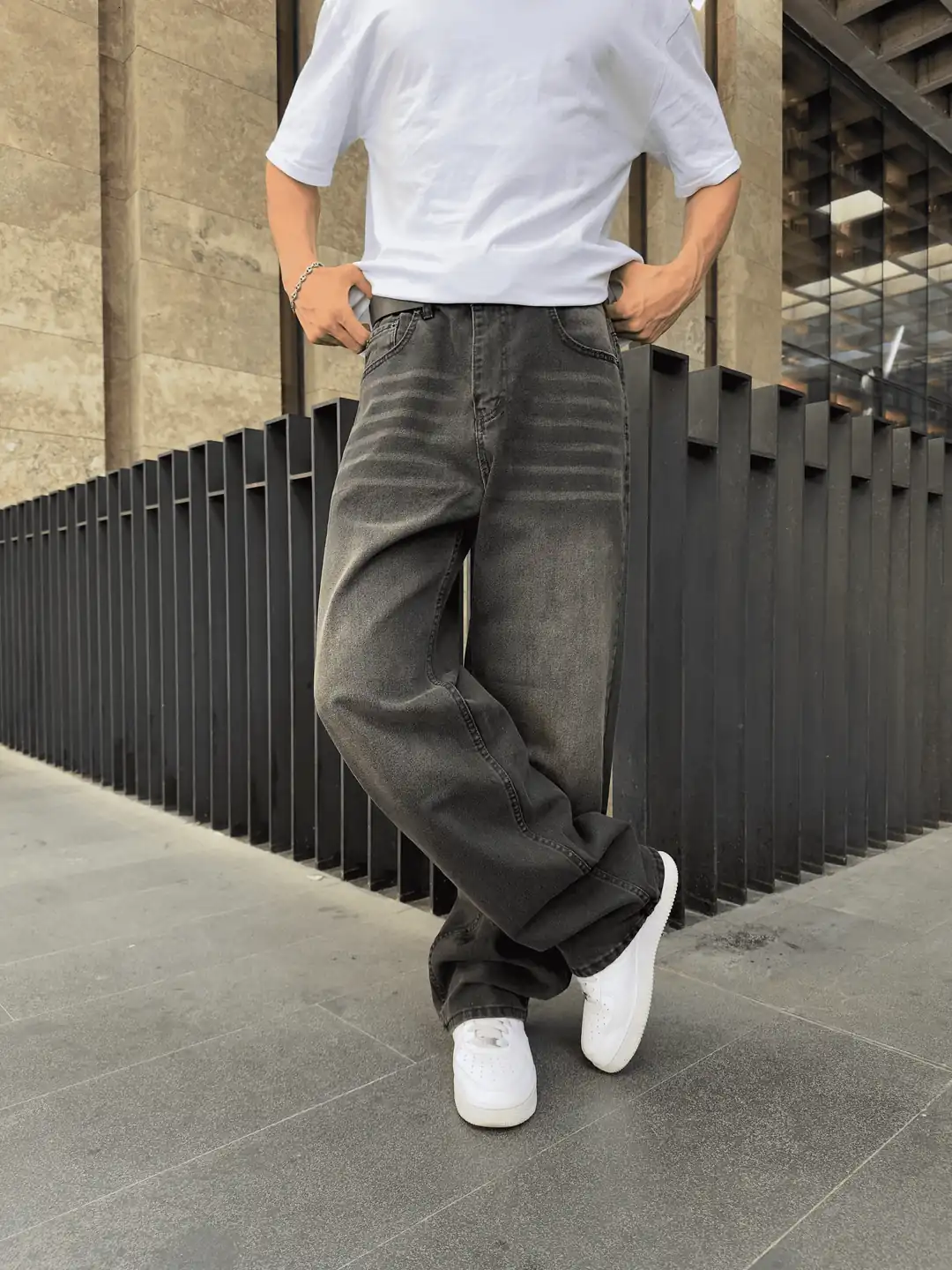 Ürün görseli: Koyu Antrasit Baggy Jean