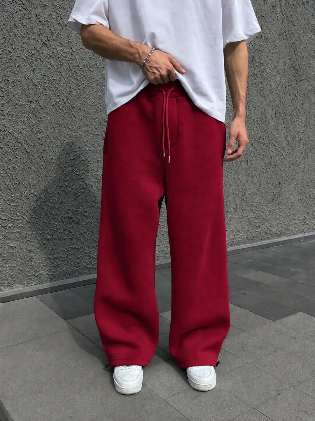 Ürün görseli: Basic baggy eşofman altı - Bordo